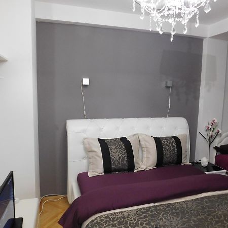 Velvet Lux Apartment Nis Exterior photo