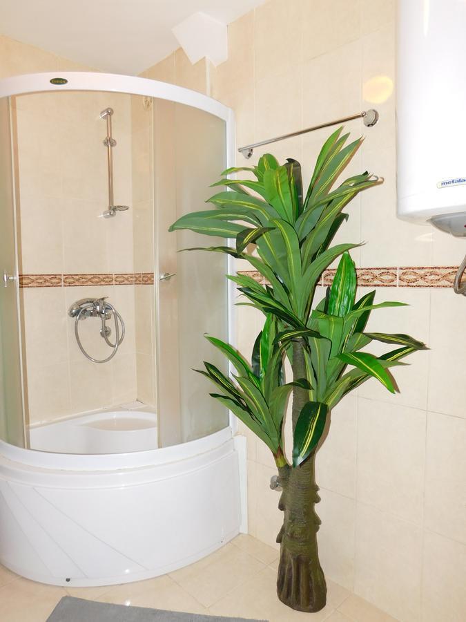 Velvet Lux Apartment Nis Exterior photo